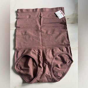 Skinny Girl, NWT, Shaping Hi-Waist Brief, Double Layer Shaping, Woms M,